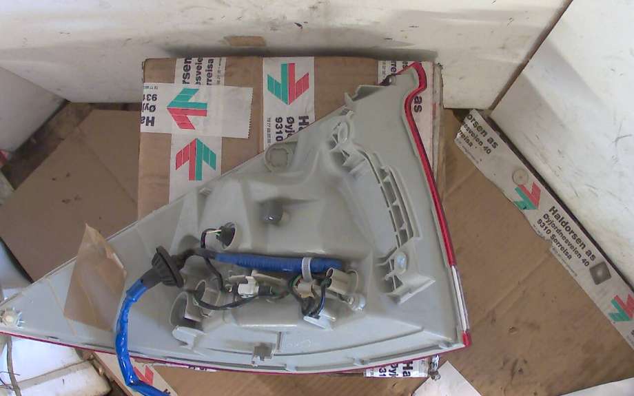 Baklykt høyre til Honda Insight 2009-2013  (HONDA INSIGHT|33501TM8003|)