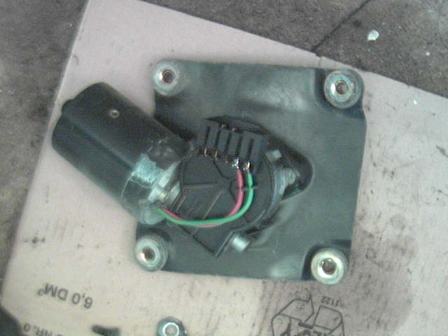 Viskermotor frontrute til Mitsubishi Carisma 1996-1999 (Fase 1) (MITSUBISHI CARISMA|)