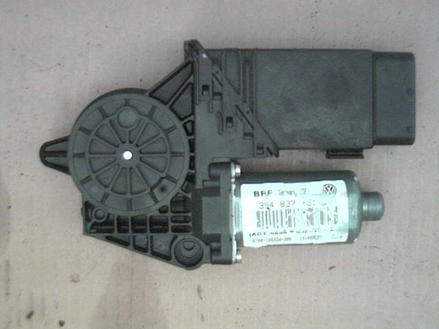 Ruteheis venstre foran til VW Passat 2001-2005 (B5,3BG) (B5,3BG) (VOLKSWAGEN 2001||VF)
