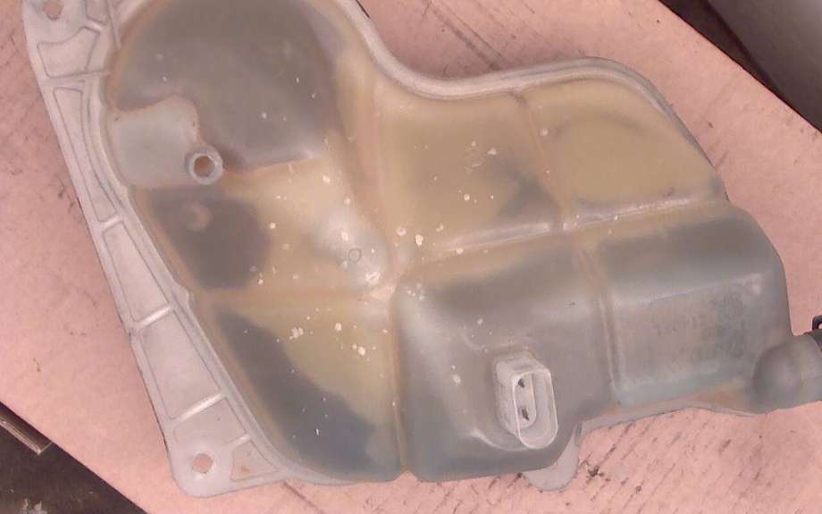Ekspansjonstank til VW Passat 2001-2005 (B5,3BG) (B5,3BG) (VOLKSWAGEN PASSAT|)
