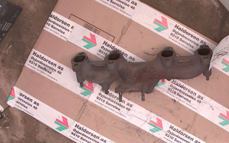 Manifold eksos til Audi A6, 1997-2001 (Type II, Fase 1) (C5) (C5) (AUDI A6|)