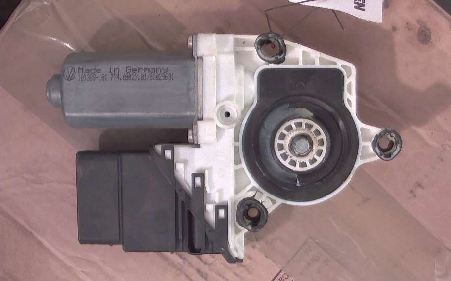 Ruteheis høyre bak til VW Golf IV 1998-2003  (VOLKSWAGEN GOLF|)