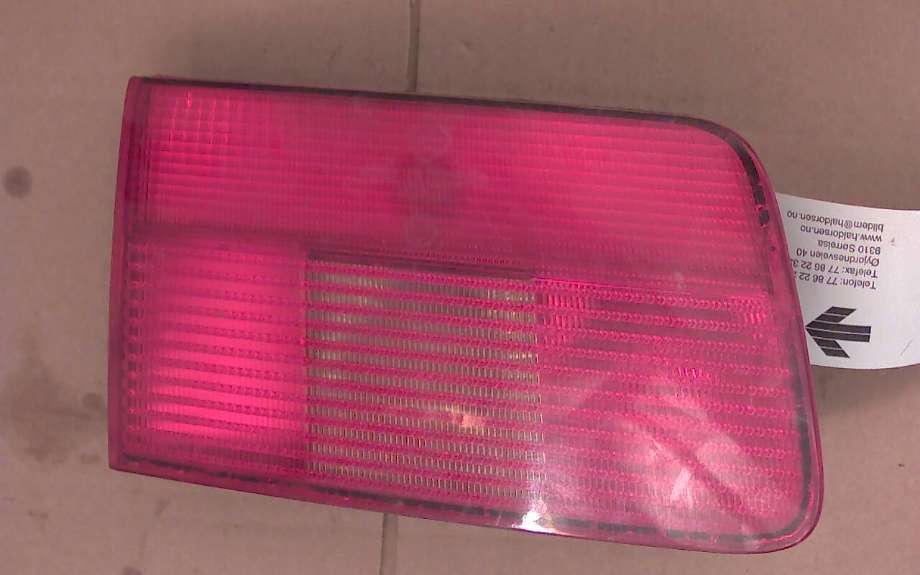 Baklykt venstre indre til BMW 5-Serie 1996-2003 (E39) (E39) (BMW -|)