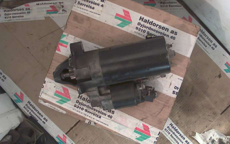 Starter diesel til VW Passat 2001-2005 (B5,3BG) (B5,3BG) (VOLKSWAGEN PASSAT|059 911 023 HX|)