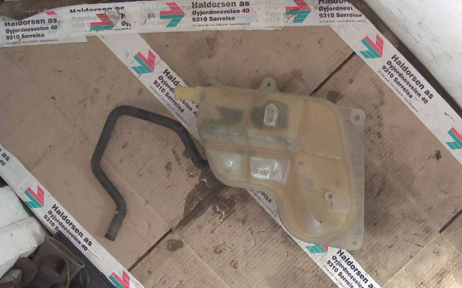 Ekspansjonstank til VW Passat 2001-2005 (B5,3BG) (B5,3BG) (VOLKSWAGEN PASSAT|)