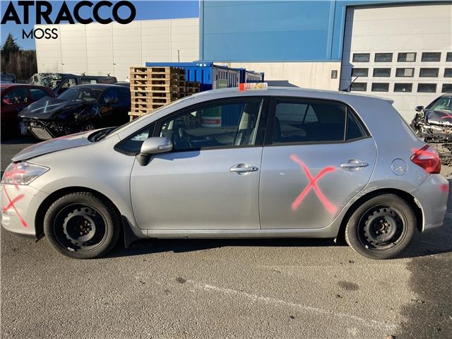 Toyota Auris 2010-2012 (Type I, Fase 2) , Motorkode: 1ND-TV, Girkassekode: Automat