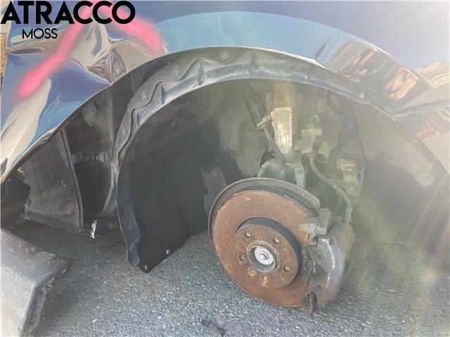 Volvo V40 2012-2019 , Motorkode: D4162T, Girkassekode: Manuell