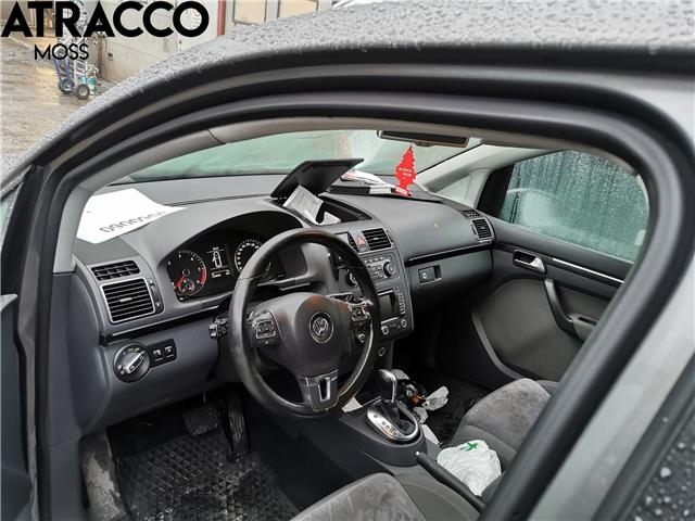 VW Touran 2010-2015 (Type I, Fase 3) , Motorkode: CFJA, Girkassekode: Automat