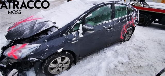 Toyota Prius 2009-2016 (Type III) (COMBI) (COMBI), Motorkode: 2ZR-FXE, Girkassekode: AUTOMAT