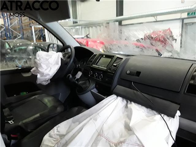 VW Transporter / Caravelle 2009-2015 (Fase 2) (T5) (T5), Motorkode: CAAD, Girkassekode: Manuell