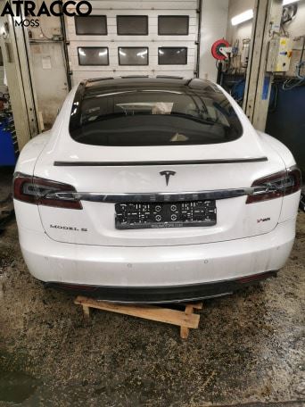 Tesla Model S 2013-2016 (Fase 1) , Motorkode: L1S, Girkassekode: Automat