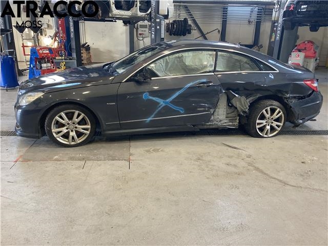 Mercedes E-Klasse, Coupe/Cab 2009-2013 (Fase 1) (C207) (C207), Motorkode: OM651.911, Girkassekode: Automat