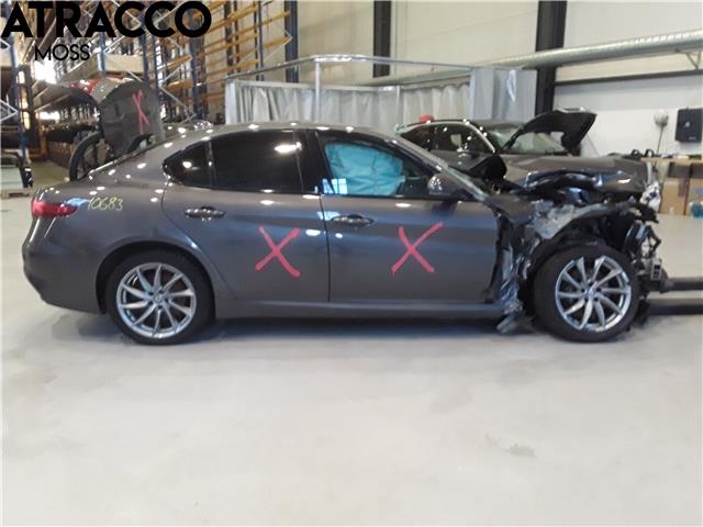 Alfa Romeo Giulia 2016-->> , Motorkode: 55273835, Girkassekode: Automat