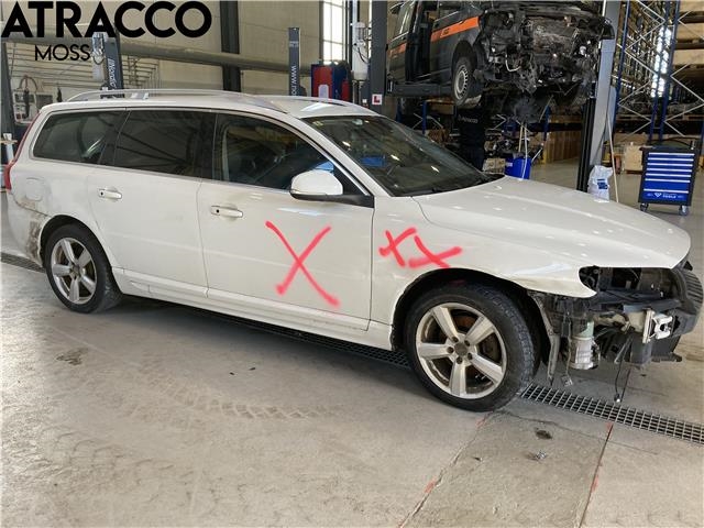 Volvo V70 2014-2016 (Type III, Fase 2) , Motorkode: D5204T3, Girkassekode: Automat