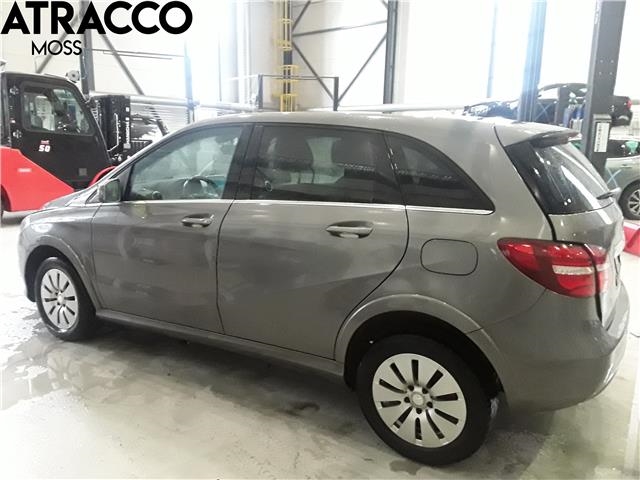 Mercedes B-Klasse 2011-2018 (W246) (W246), Motorkode: EM0004, Girkassekode: Automat
