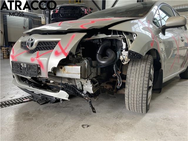 Toyota Auris 2010-2012 (Type I, Fase 2) , Motorkode: 1ND-TV, Girkassekode: Manuell