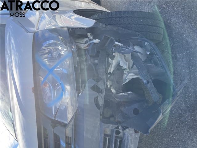 VW Transporter / Caravelle 2009-2015 (Fase 2) (T5) (T5), Motorkode: CAAD, Girkassekode: Manuell
