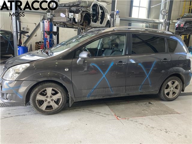 Toyota Verso 2004-2009 (Type II) , Motorkode: 2AD-FTV, Girkassekode: Manuell