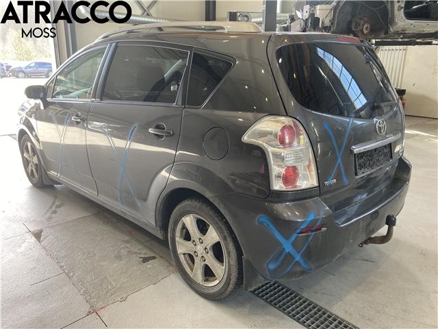 Toyota Verso 2004-2009 (Type II) , Motorkode: 2AD-FTV, Girkassekode: Manuell