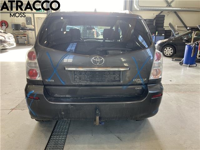 Toyota Verso 2004-2009 (Type II) , Motorkode: 2AD-FTV, Girkassekode: Manuell