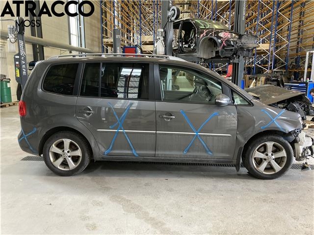 VW Touran 2010-2015 (Type I, Fase 3) , Motorkode: CFJA, Girkassekode: Automat