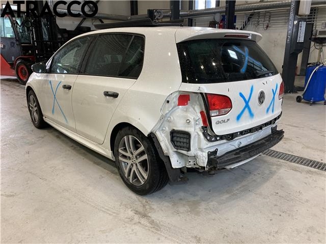 VW Golf VI 2008-2012 , Motorkode: CBZA, Girkassekode: Manuell