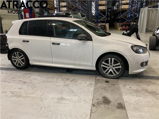 VW Golf VI 2008-2012 , Motorkode: CBZA, Girkassekode: Manuell