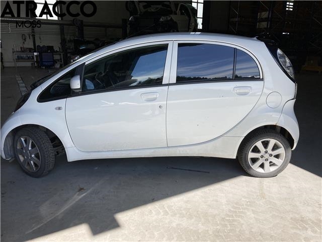 Mitsubishi i-MiEV 2010-->> , Motorkode: Y4F1, Girkassekode: Manuell