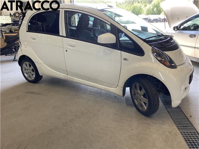 Mitsubishi i-MiEV 2010-->> , Motorkode: Y4F1, Girkassekode: Manuell