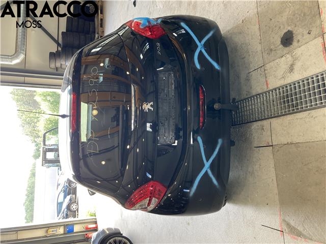Peugeot 208 2012-2019 (Type I) , Motorkode: HMZ, Girkassekode: Manuell