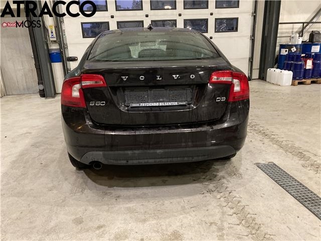 Volvo S60 2010-2014 (Type II, Fase 1) , Motorkode: D5204T2, Girkassekode: Automat