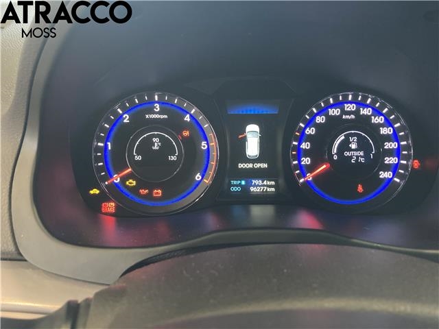 Hyundai i40 2012-2017 , Motorkode: , Girkassekode: Manuell