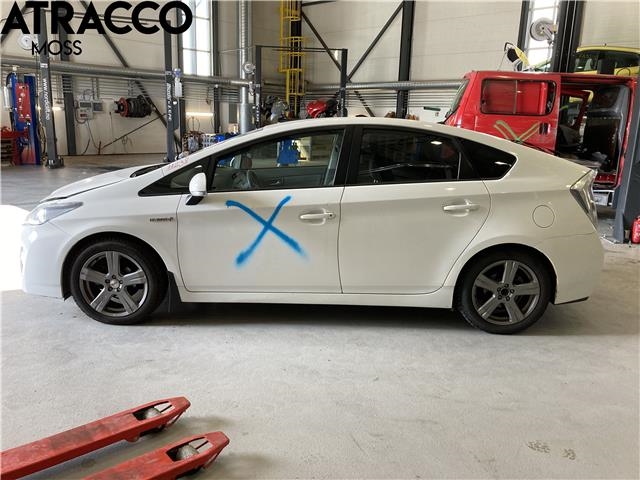 Toyota Prius 2009-2016 (Type III) (COMBI) (COMBI), Motorkode: 2ZR-FXE, Girkassekode: Automat