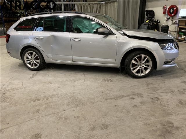 Škoda Octavia 2017-2020 (Type III, Fase 2) , Motorkode: DPCA, Girkassekode: Automat