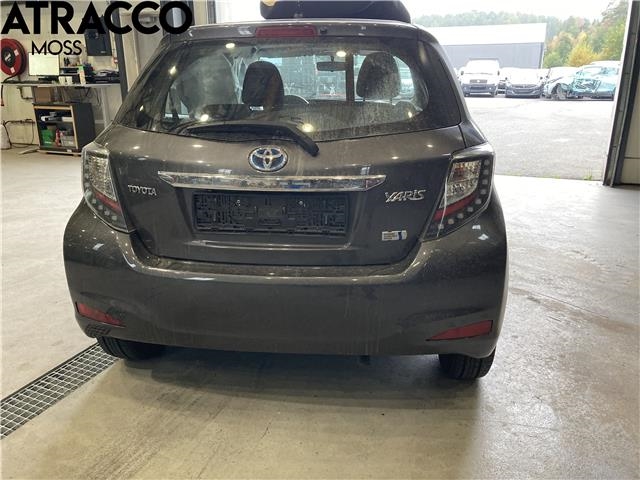 Toyota Yaris 2012-2014 (Type III, Fase 1) , Motorkode: 1NZ-FXE, Girkassekode: Automat
