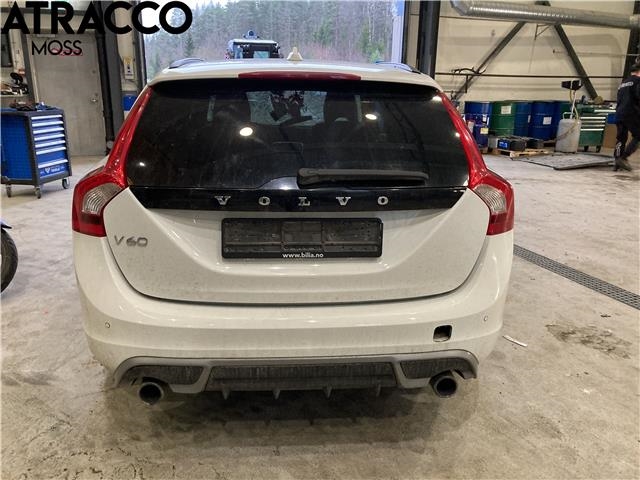 Volvo V60 2010-2013 (Type I, Fase 1) , Motorkode: D4162T, Girkassekode: Automat