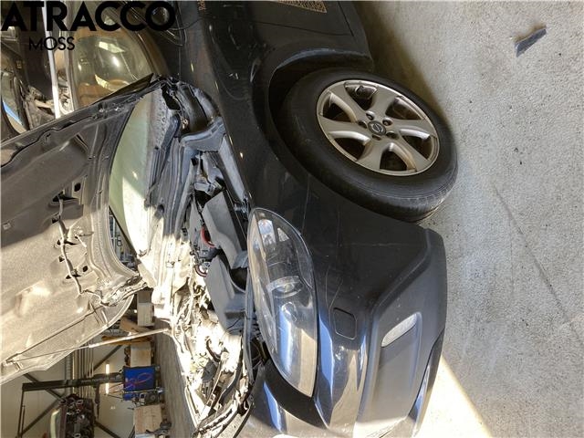 Volvo V40 2012-2019 , Motorkode: D4162T, Girkassekode: Manuell