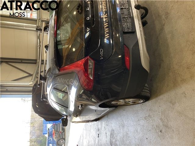 Volvo V40 2012-2019 , Motorkode: D4162T, Girkassekode: Manuell