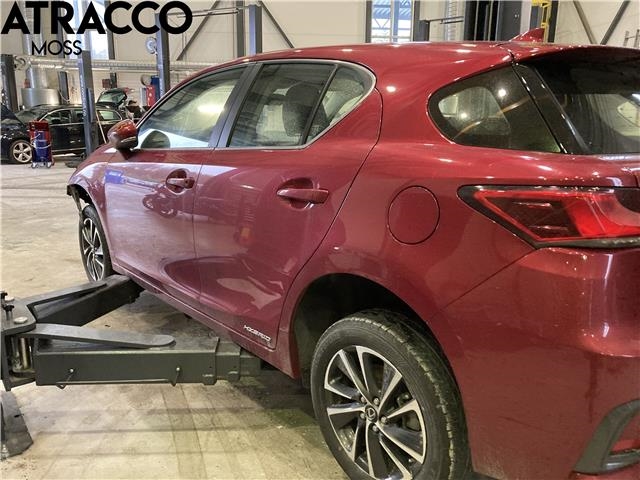 Lexus CT 2010-2020 , Motorkode: 2ZR-FXE, Girkassekode: Automat