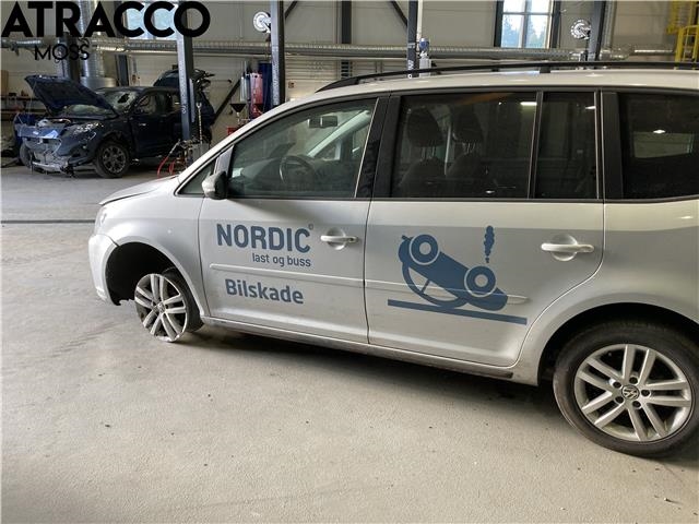 VW Touran 2010-2015 (Type I, Fase 3) , Motorkode: CAYC, Girkassekode: Automat