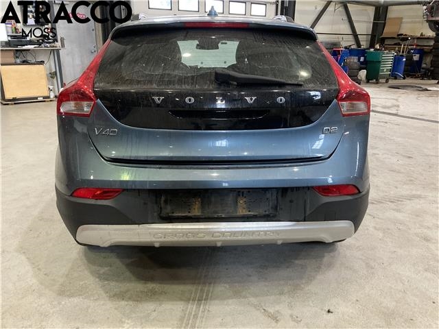 Volvo V40 2012-2019 , Motorkode: D4162T, Girkassekode: Automat