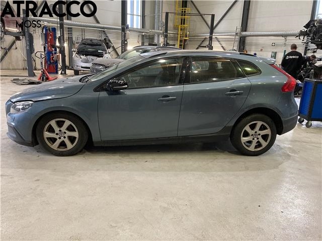 Volvo V40 2012-2019 , Motorkode: D4162T, Girkassekode: Automat