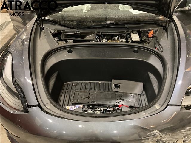 Tesla Model 3 2018-2023 (Fase 1) , Motorkode: 3D3, Girkassekode: Automat