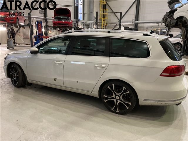 VW Passat 2011-2015 (B7) (B7), Motorkode: CFGB, Girkassekode: Automat