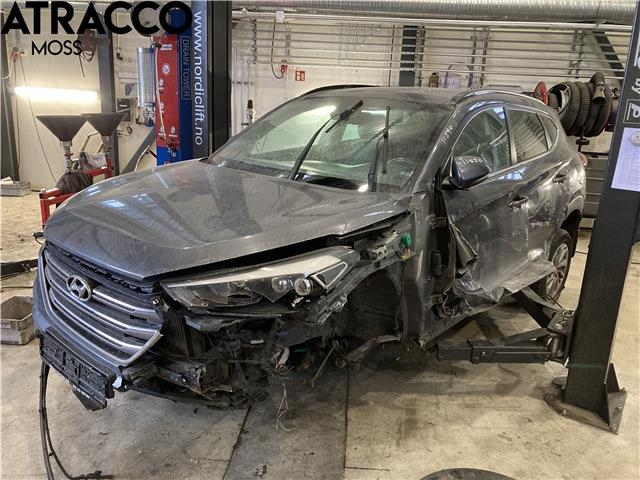 Hyundai Tucson 2015-2020 , Motorkode: D4FD, Girkassekode: Manuell