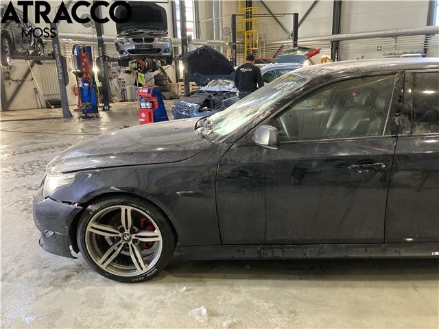 BMW 5-Serie 2003-2010 (E60/E61) (E60/E61), Motorkode: M57-TUD30, Girkassekode: Automat