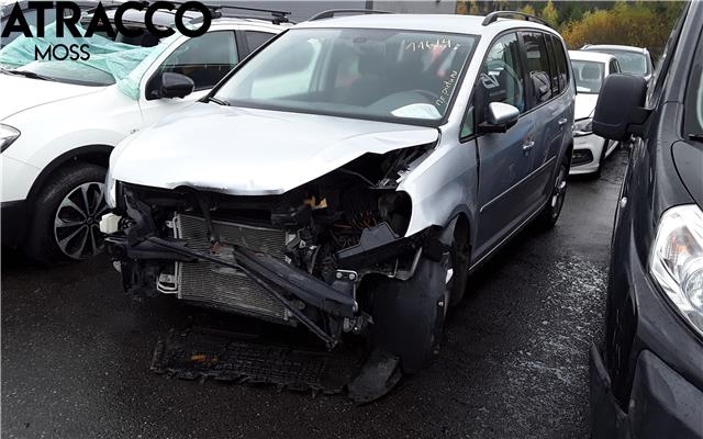 VW Touran 2010-2015 (Type I, Fase 3) , Motorkode: CAYC, Girkassekode: Manuell