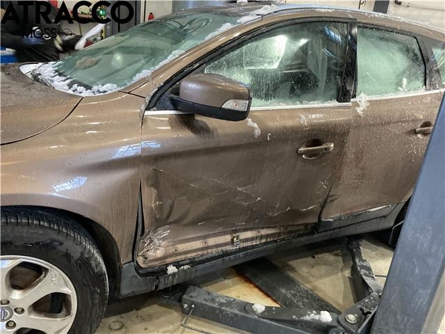 Volvo XC60 2008-2013 (Type I, Fase 1) , Motorkode: D5244T5, Girkassekode: Automat