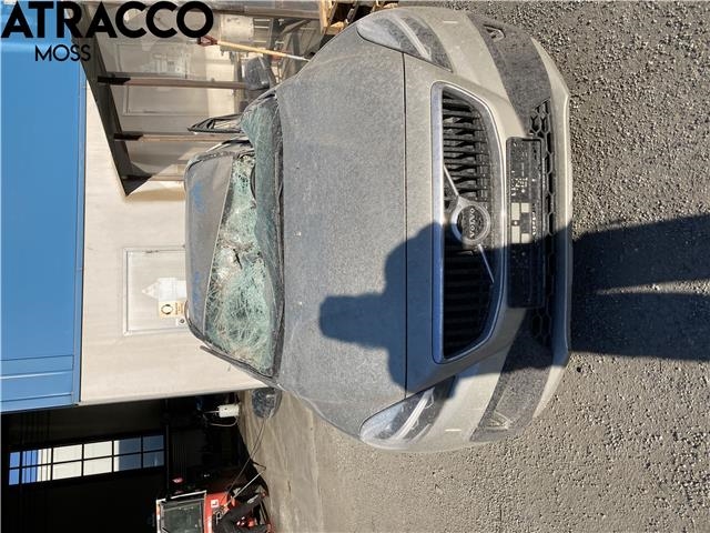 Volvo V40 2012-2019 , Motorkode: D4204T8, Girkassekode: Manuell