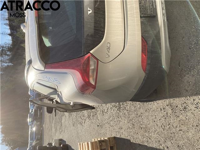 Volvo V40 2012-2019 , Motorkode: D4204T8, Girkassekode: Manuell